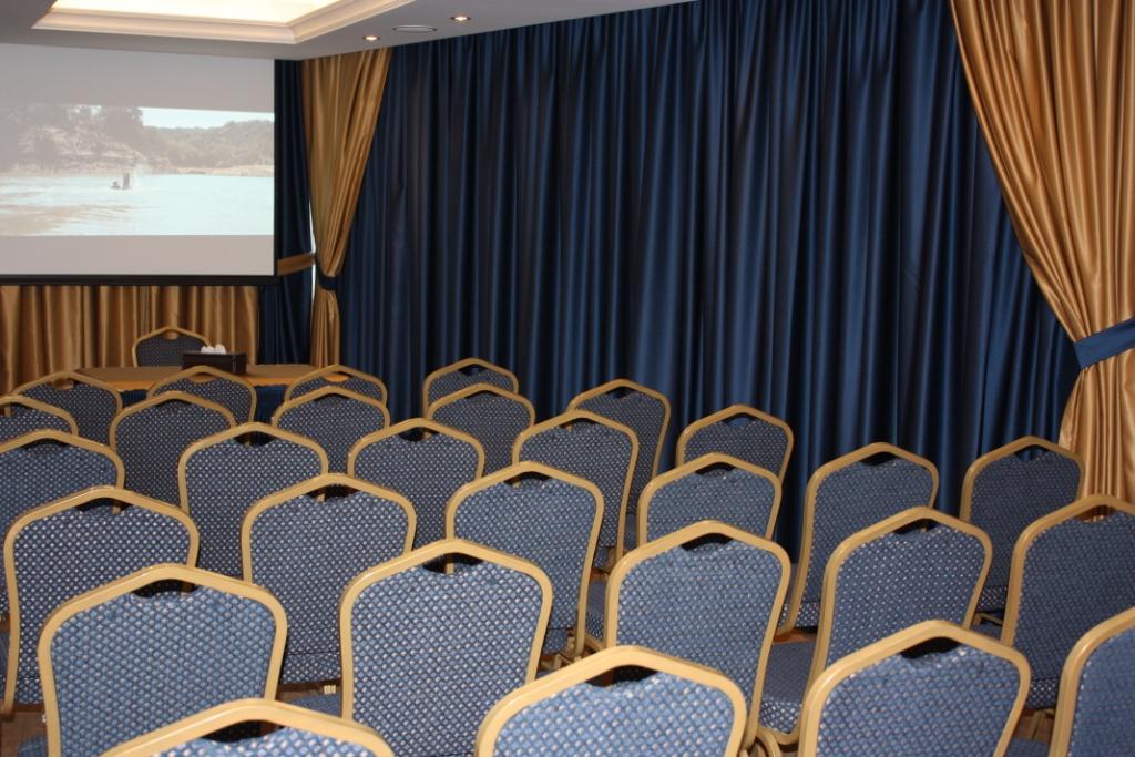 Mozart Hotel Beirut Exteriör bild