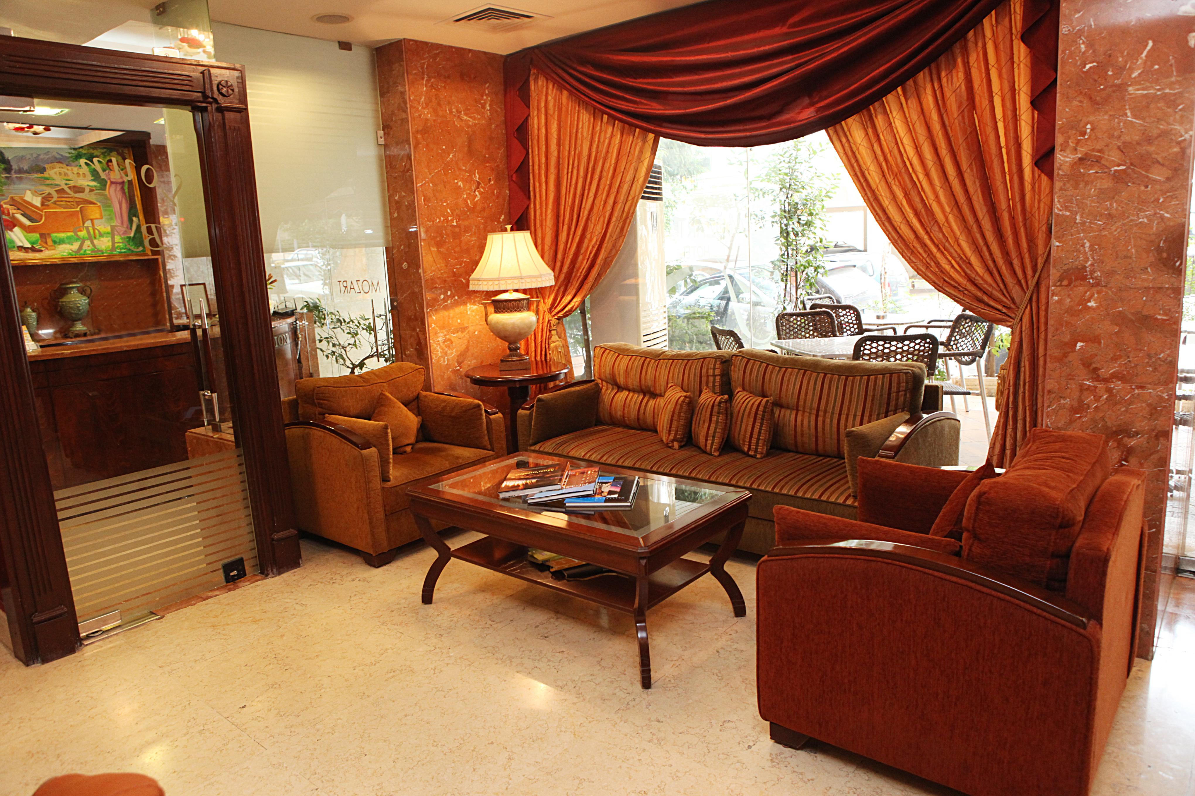 Mozart Hotel Beirut Exteriör bild