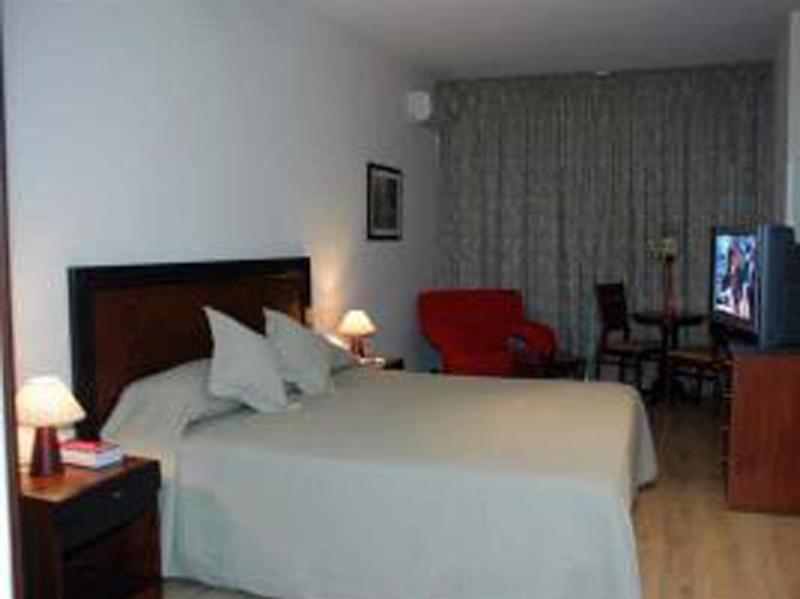 Mozart Hotel Beirut Exteriör bild