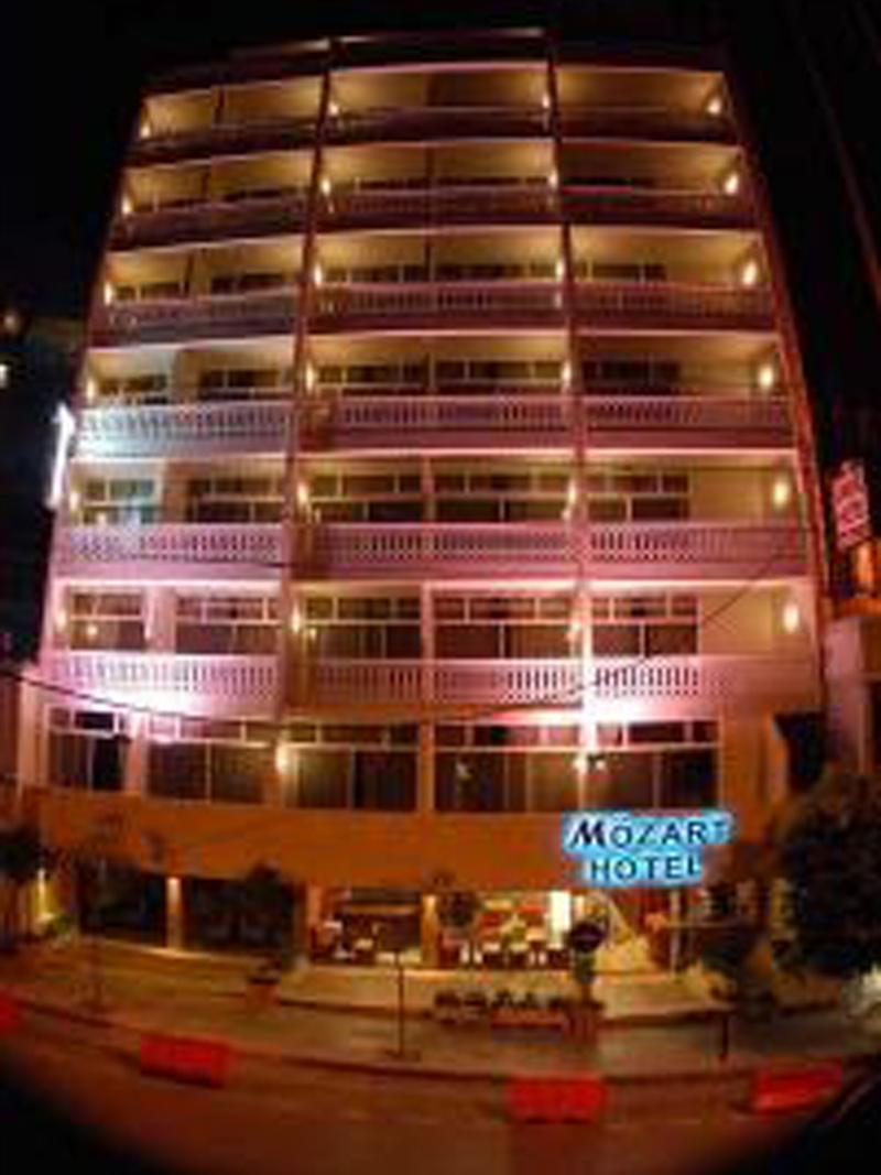 Mozart Hotel Beirut Exteriör bild
